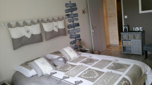 B&B / Chambre d'hôtes \ 4 rue du calvaire Saint-Maixent-sur-Vie