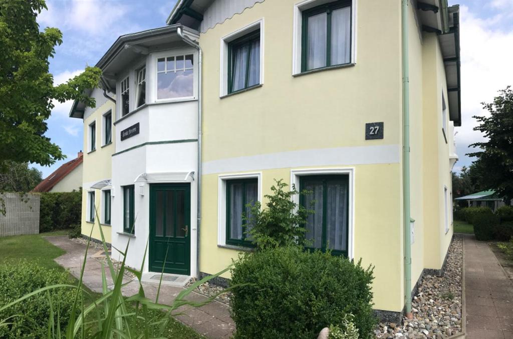 Appartements \ Bahnhofstrasse 27, 17449 Trassenheide