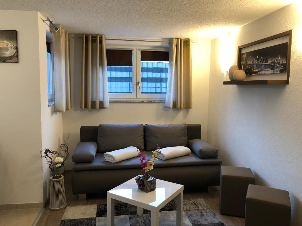 Appartement \ Felsenbirnenweg 13, 88045 Friedrichshafen