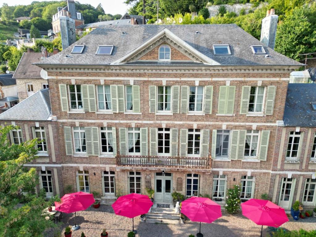 Villa Bolina by Villa Plus