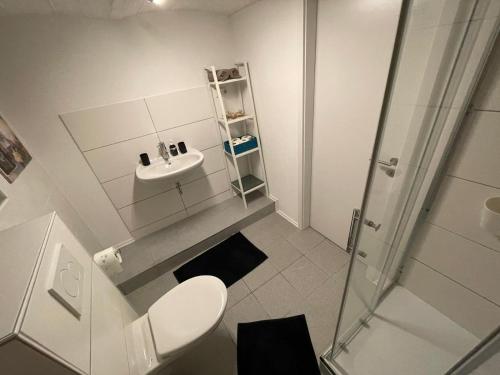 1-2 Zimmer nahe Flughafen Rüsselsheim allemagne