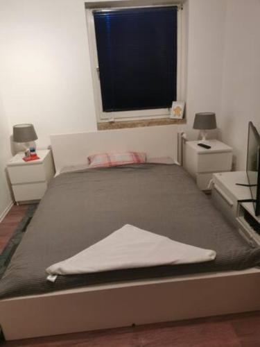 1 KLEINES ZIMMER MIT 1 BETT Mönchengladbach allemagne