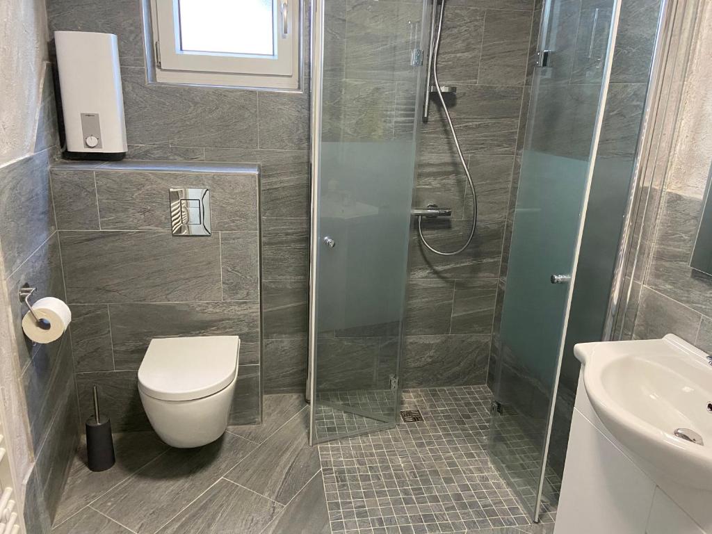 Appartement 1-ZKD mit EBK, modern und barrierefrei Grüner-Hof-Straße 40 EG, 74930 Ittlingen
