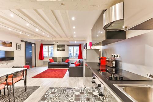 Appartement 100 - Luxury 2 Bedroom - Beaubourg Marais Rue aux Ours 23 Paris