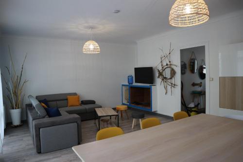 Appartement 100m plage Appt 3ch 6pers avec fibre patio barbecue 48 Rue de la République Saint-Georges-de-Didonne