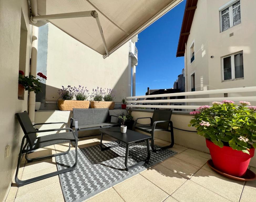 Appartement 120m2 avec deux terrasses ensoleillées à Biarritz 4 Passage des Thermes, 64200 Biarritz