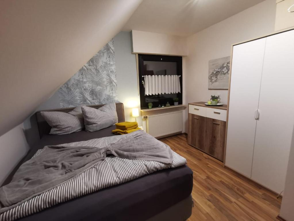 Appartement 2,5 Zimmer Wohnung Hennef Nähe Siebengebirge Zum Siegtal 19, 53773 Uckerath