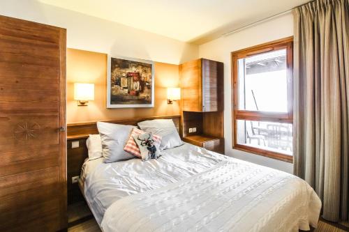 Appartement 2 Bed Ski in and Ski out Luxury Apt in 5 star Residence Flaine Montsoleil 505 Les Terrasses dEos Flaine