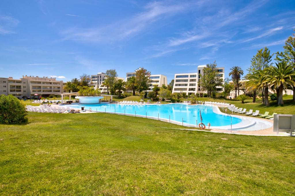 Appartement 2 Bedroom Apartment with Pool in Vila Marachique, Alvor Praceta Sá de Miranda Urb. Vila Marachique Lote 8, Apt 310, 8500-080 Alvor