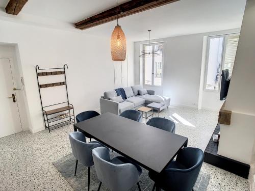 Appartement 2 bedroom Majestic, 1 min to the Croisette 357 15 Rue Saint-Honoré Cannes