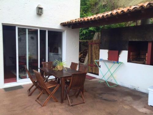 2 bedrooms house with city view furnished balcony and wifi at Furnas Furnas portugal