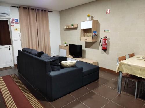 Maison de vacances 2 bedrooms house with sea view enclosed garden and wifi at Marinhas Rua 24 de Junho 16 Marinhas