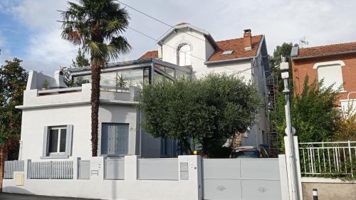 2 chambres et salle de bain : un oasis de bien être Toulouse france