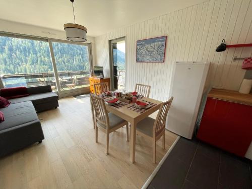 2 comfortable studios of 2-4 persons each in Chatel center Châtel france