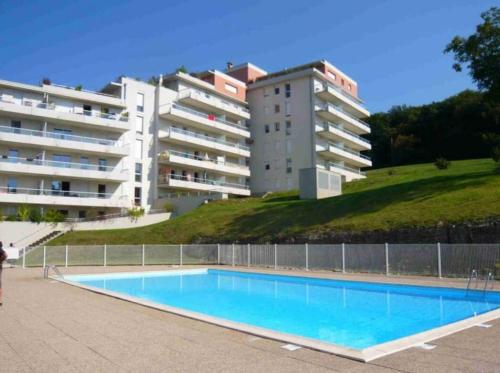 Appartement 2 pièces avec Terrasse, Piscine, parking privatif Rue Sophie Trébuchet Besançon