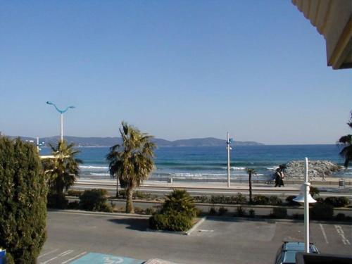 Appartement 2 Piéces Clim Face a la plage vue Mer LE CARENE Appt 113 Cavalaire-sur-Mer