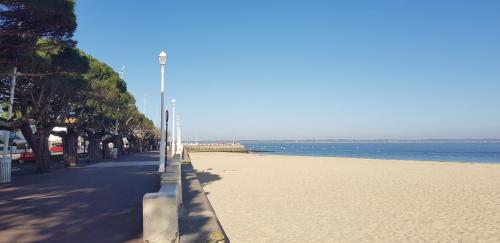 Appartement 2 pièces, idéalement situé plage et centre ville 40 Boulevard Promenade Marcel Gounouilhou Arcachon