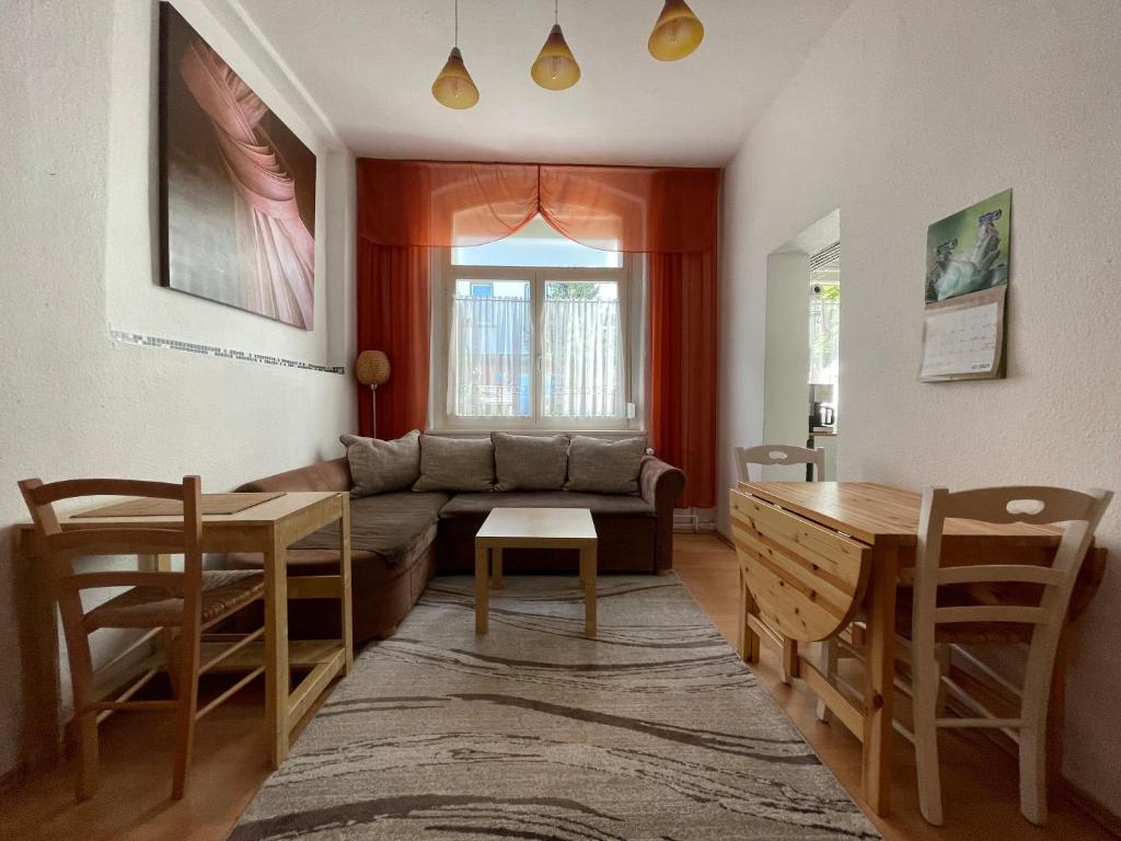 Appartement 2-Raum Ferienwohnung in Connewitz 32 Brandstraße, 04277 Leipzig