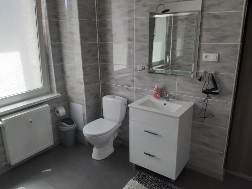 Appartement 2 Zimmer Wohnung für 4 Personen Mittelstraße 20 Gößnitz