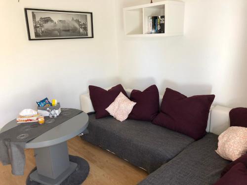 2 Zimmer Wohnung mit Balkon - Nähe Messe Haar allemagne