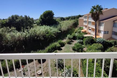 23m with terrace residence with pool Sanary-sur-Mer france