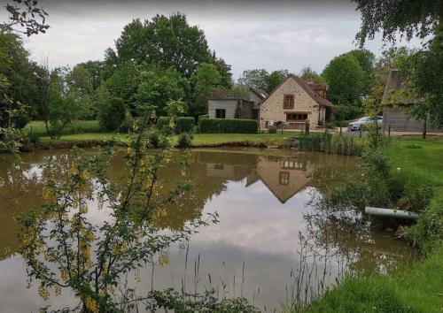 Maison de vacances 24H Le Mans - Les Haies Gite, near Le Mans Circuit Les Haies Coulans-sur-Gée