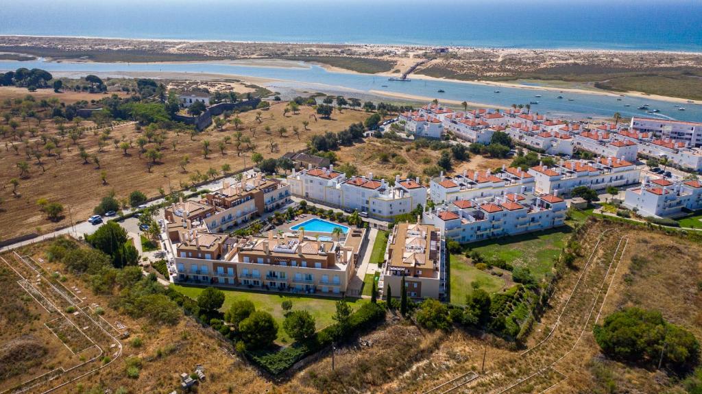 Appartement 2Bed PH with SEA & POOL View - WPCG19 Rua da Fortaleza Lote I, 2º andar, 3A, 8800-591 Tavira