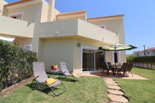 3-Bed Townhouse with pool in Albufeira Balaia Albufeira portugal