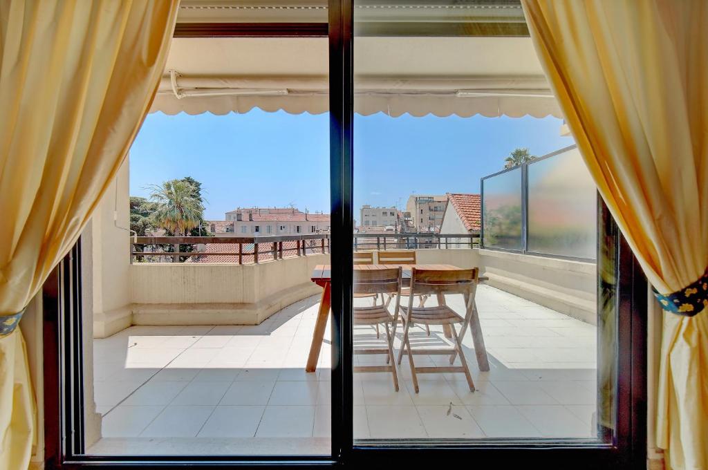 Appartement 3 bedrooms Cannes Center south terrace 29 Boulevard de la Ferrage, 06400 Cannes