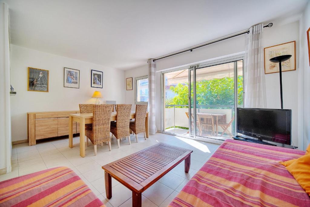 Appartement 3 pieces en duplex agreable et calme A2B234 de la Bergerie, 6, 06400 Cannes