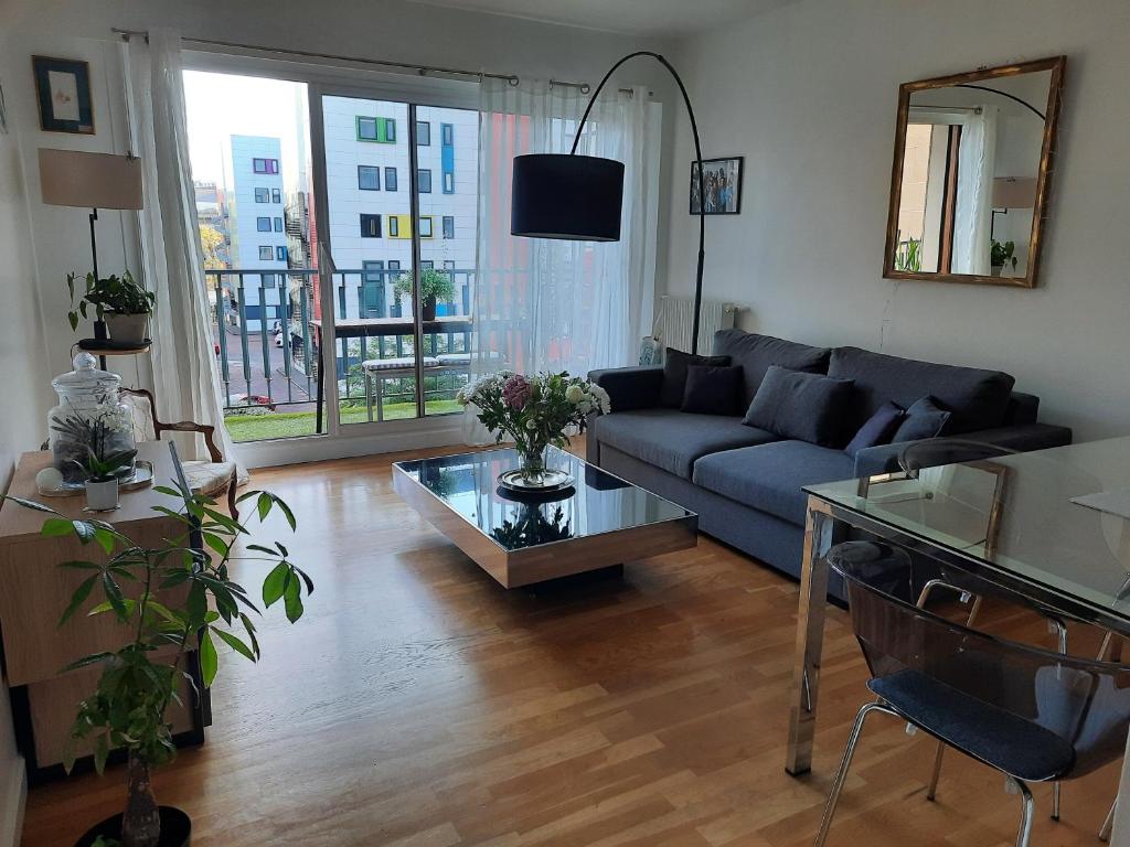 Appartement 3 pièces Porte de Versailles Paris 9 Rue Ernest Renan, 92130 Issy-les-Moulineaux