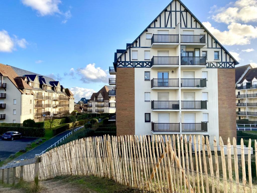 Appartement 3 pièces vue mer - Cabourg résidence Fleur marine, bâtiment 10, 3ème étage Boulevard des Diablotins, 14390 Cabourg