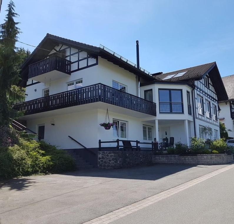 Appartement 3 Sterne Ferienwohnung Pape Waldemeiweg 3, 57392 Schmallenberg