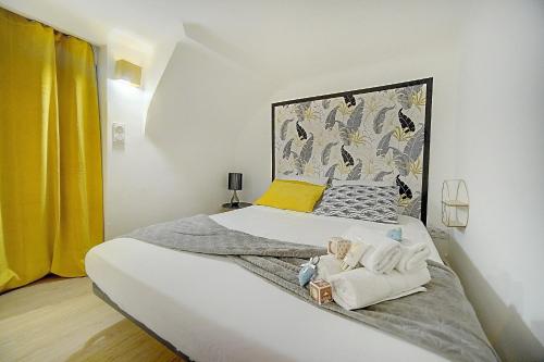 #31 Comfy place in the Old Town Balcony & AC 2Min to Beach Nice france