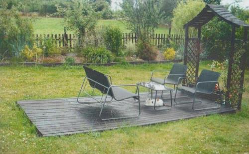 4 bed barn sleeps 8 private pool Chattemoue Javron Javron-Les-Chapelles france
