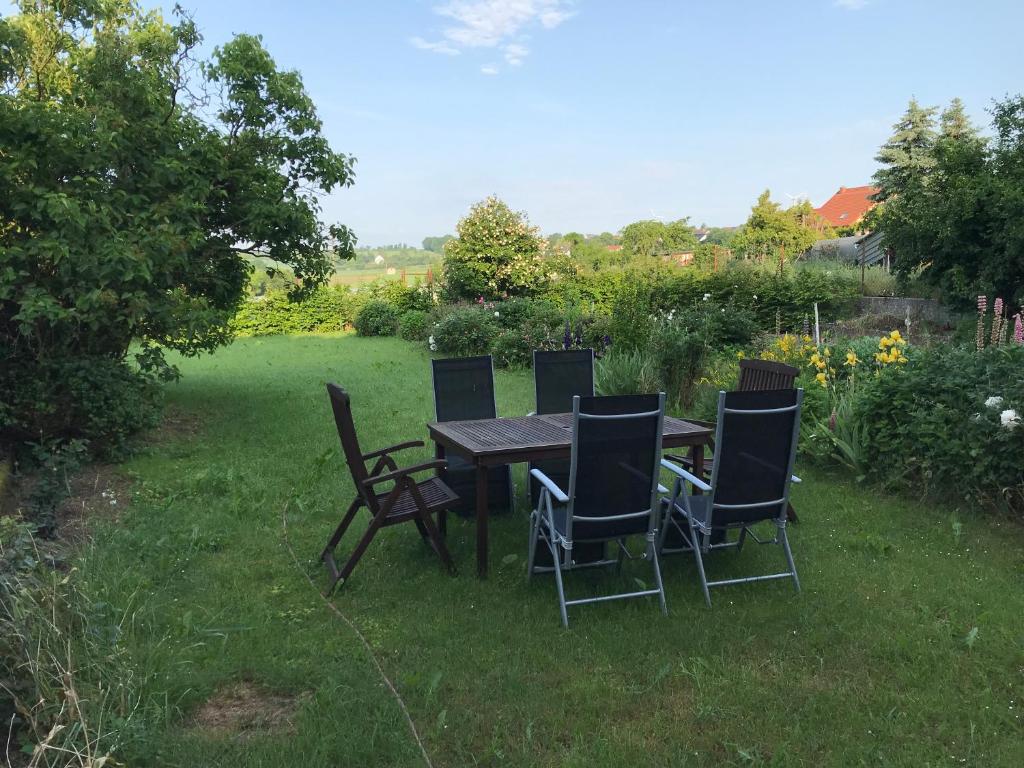 Appartements 4 Kreuzstraße Laaschhof 4 Kreuzstraße, 54675 Nusbaum