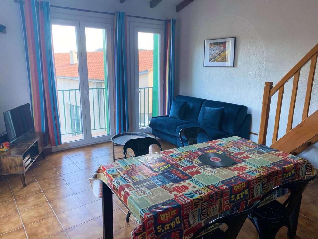 Appartement 4MIR11BLEU - Appartement pour 4 personnes T2 en duplex tout confort 11 AVENUE DU MIRADOU, 66190 Collioure