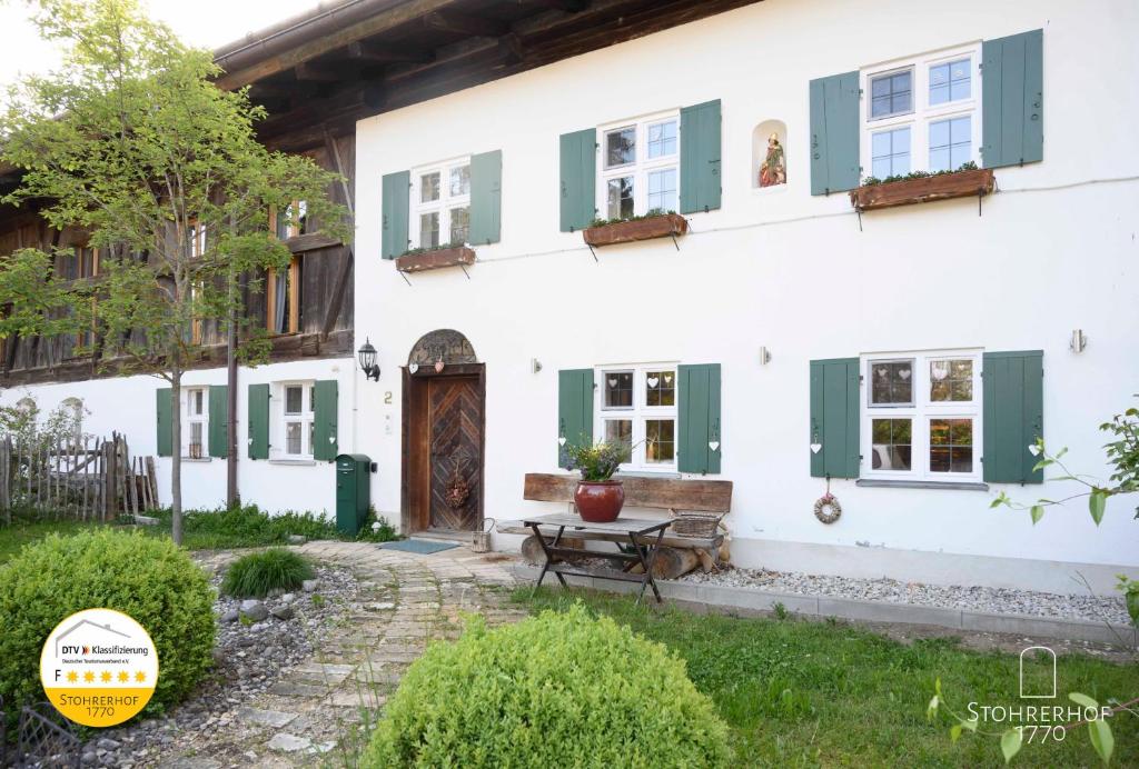 Appartement 5 Sterne Ferienhaus Gut Stohrerhof am Ammersee in Bayern bis 11 Personen Neuwiese 2, 86911 Dießen am Ammersee