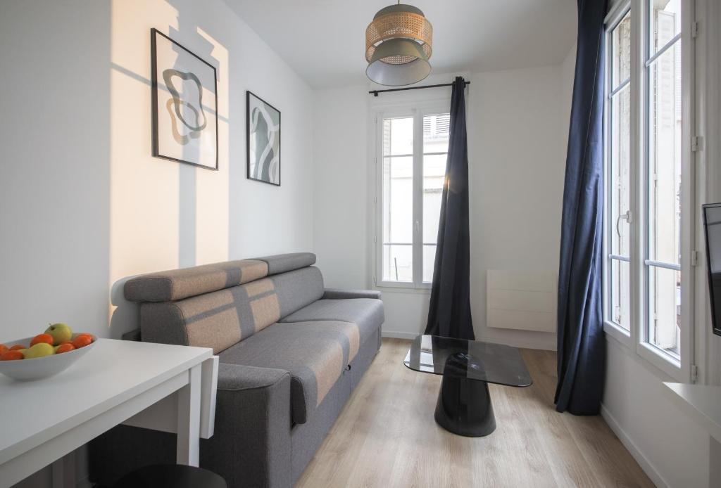 Appartement 5.Studio 2Pers#Paris 15#Commerce 93 Rue du Commerce, 75015 Paris