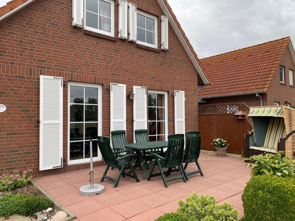 Maison de vacances 50057 Ferienhaus Charlottenschloot 9, 26409 Neufunnixsiel