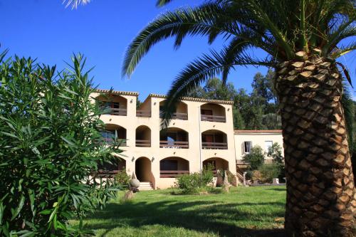 6 people apartment sea view, 350 m from the beach, near Ajaccio Casaglione france