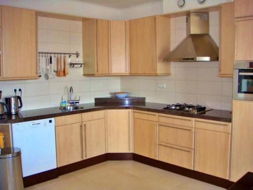 Appartement 6 Persoons Woning met Zwembad. Rustig gelegen. 22 Rua Almirante Cândido dos Reis Figueira e Barros