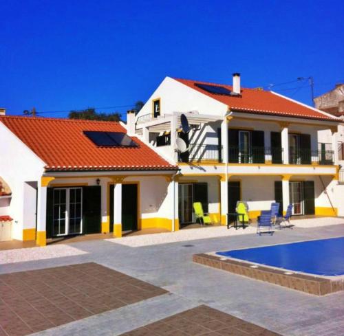 6 Persoons Woning met Zwembad. Rustig gelegen. Figueira e Barros portugal