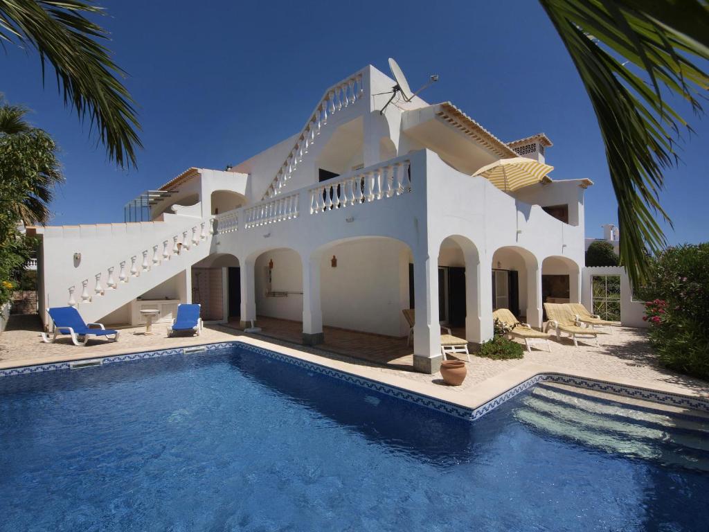Maison de vacances 614 Villa Atlantico Urbanização Branca Azul Montinhos Da Luz, 17, 8600-125 Alagoas
