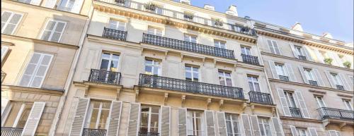 63-LUXURY FLAT CHAMPS-ELYSEES (1C) Paris france