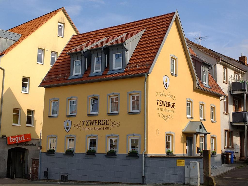 Maison d'hôtes 7 Zwerge Frühstückspension 15 Ludwigstraße, 97816 Lohr