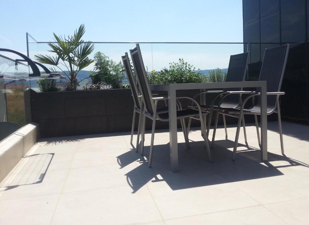 Appartement 750m zum Bodensee - Passivhaus in naturnaher Ortsrandlage - Neubau 2019 Oberer Hattenleh 2, 78337 Öhningen