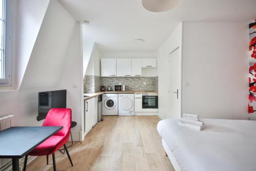 Appartement 8.Studio 2Pers#Sèvres-Lecourbe#Necker 29 Rue Lecourbe Paris