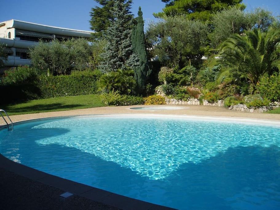 Appartement 80m2 dans Parc Classé, Piscine, Calme, 5mn de Cannes 4 Avenue Thiers, 06110 Le Cannet