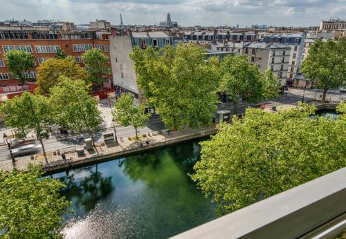 Appartement 825 - Apartment with terrace - Amazing view all over Paris 86 Quai de Jemmapes Paris